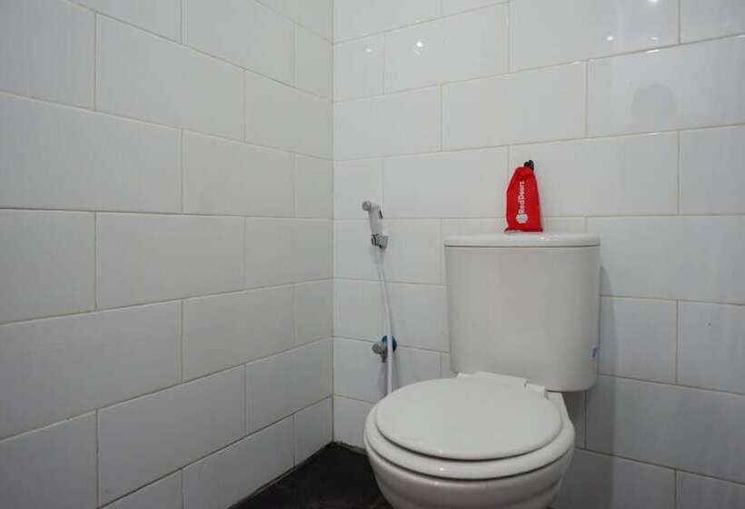 بنسيون Reddoorz Syariah @ Jalan Sultan Agung Tegal