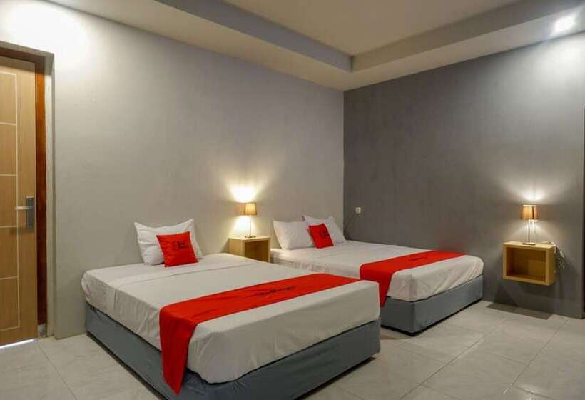 بنسيون Reddoorz Syariah @ Jalan Sultan Agung Tegal