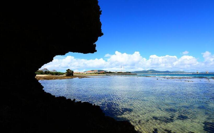 אתר נופש Sou東恩納