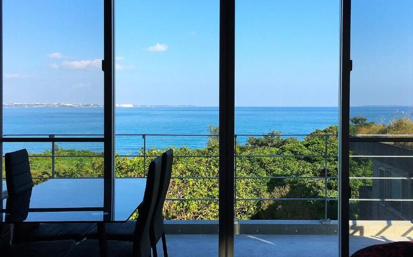 אתר נופש Sou東恩納