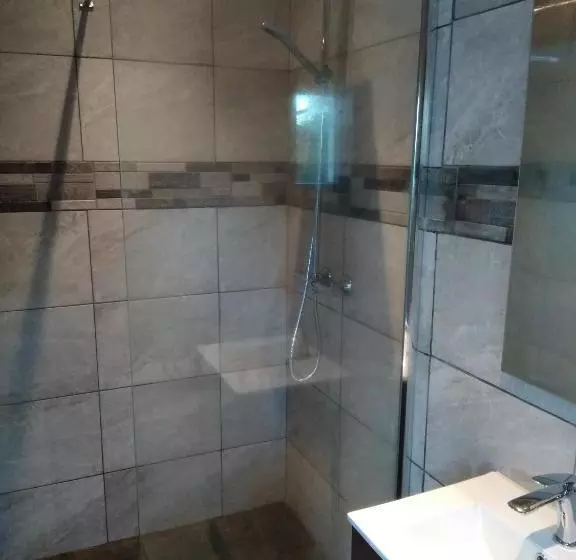 Aamiaismajoitus (B&B) Les Chambres De Titou