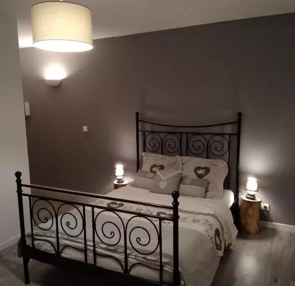 Aamiaismajoitus (B&B) Les Chambres De Titou