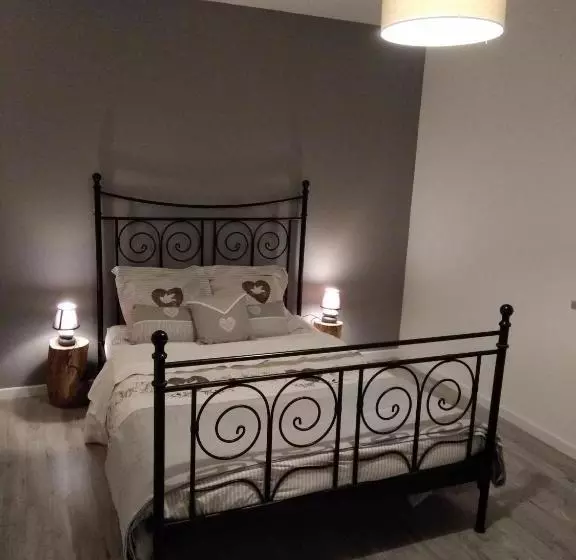 Aamiaismajoitus (B&B) Les Chambres De Titou