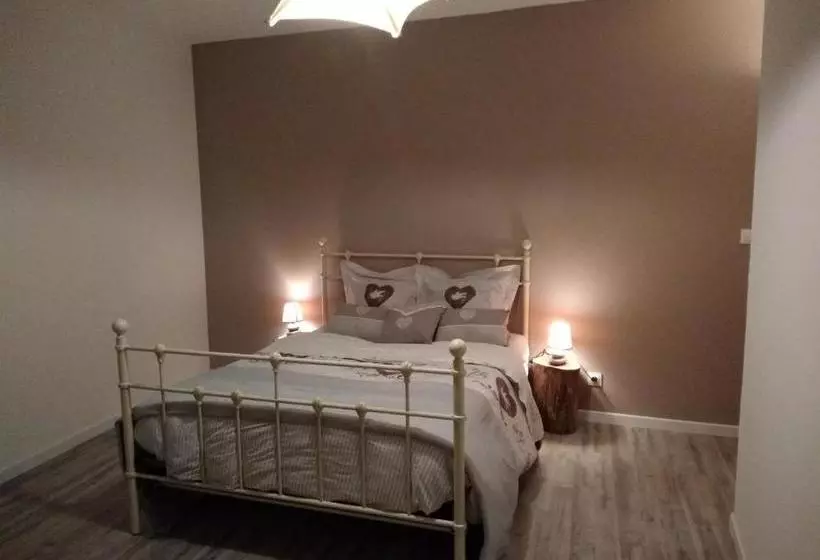 Aamiaismajoitus (B&B) Les Chambres De Titou