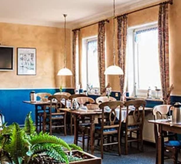 ペンション Logia Hotel Garni