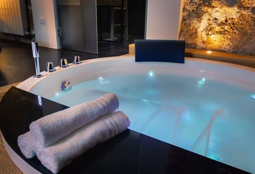 Aamiaismajoitus (B&B) Garibaldi Maison De Charme