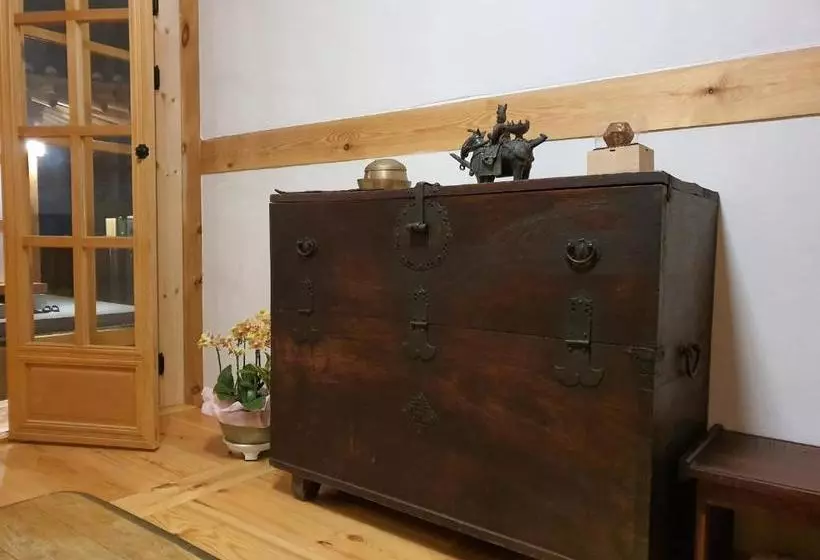 Aamiaismajoitus (B&B) Sieunjae