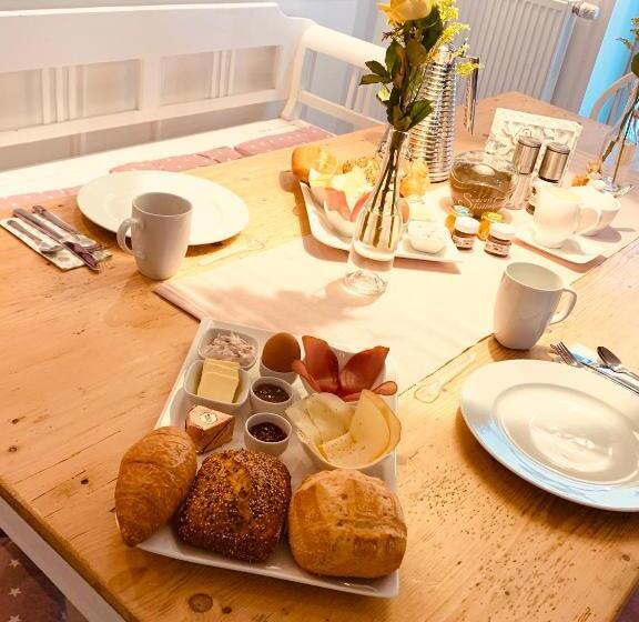 Bed and Breakfast Rosenhof Lodge