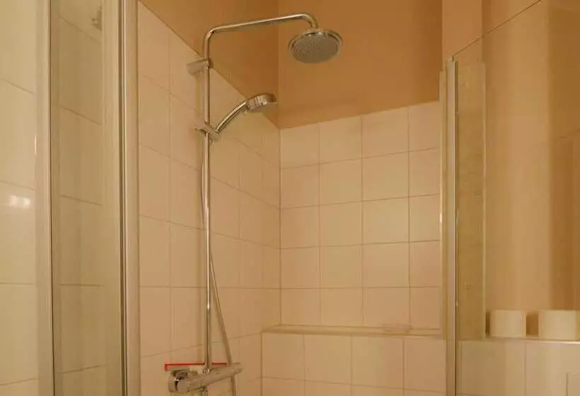 ベッドアンドブレックファースト Rosenhof Lodge