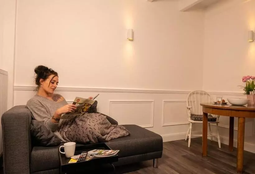 ベッドアンドブレックファースト Rosenhof Lodge