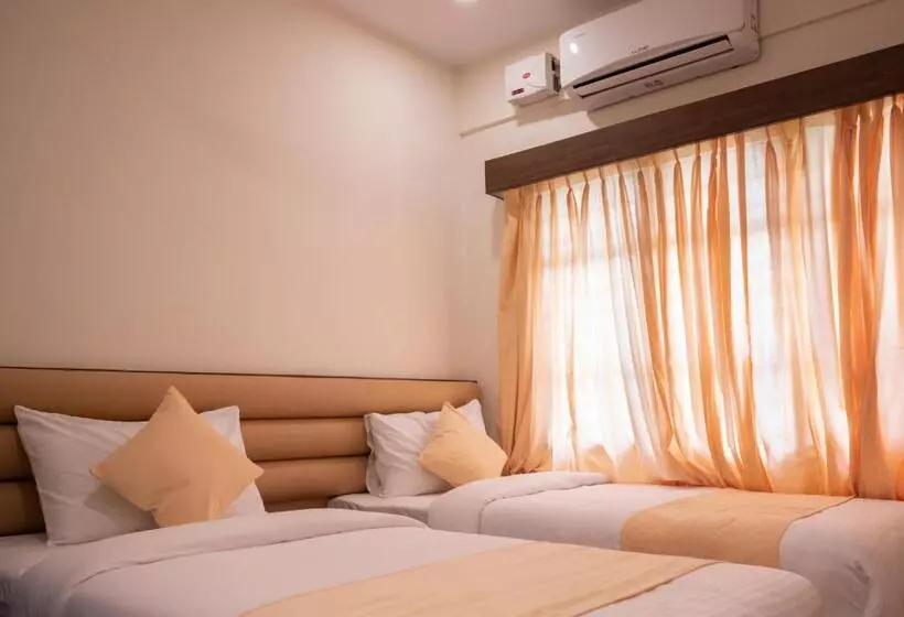 Hotelli Sharda Residency