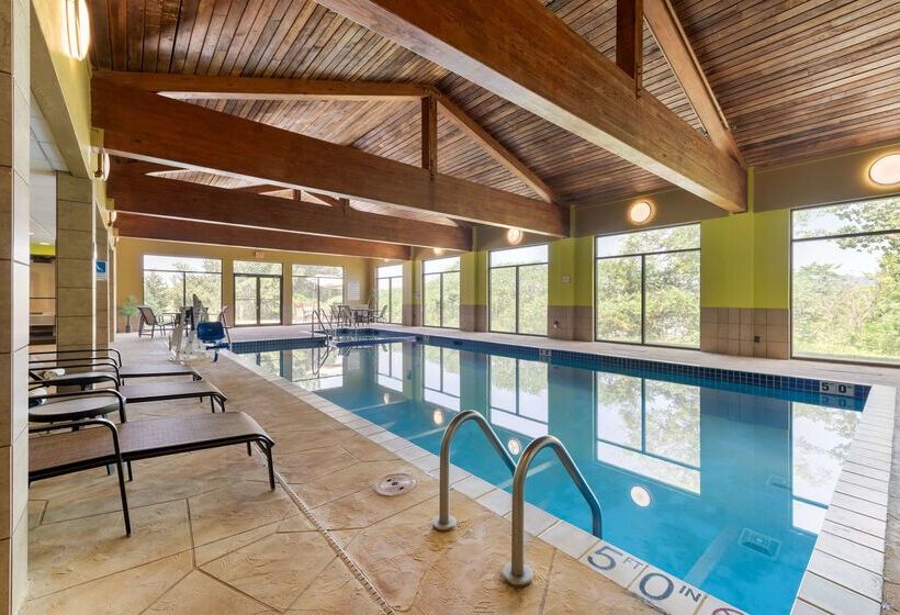 호텔 Best Western Plus Eau Claire Conference Center