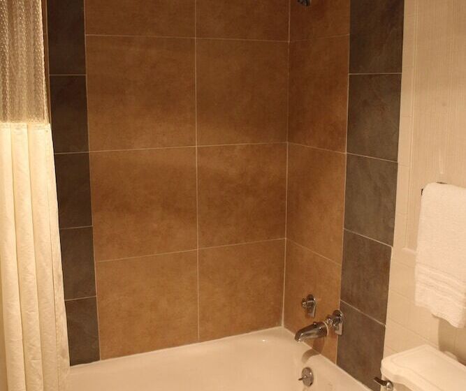 Отель Budget Host Inn