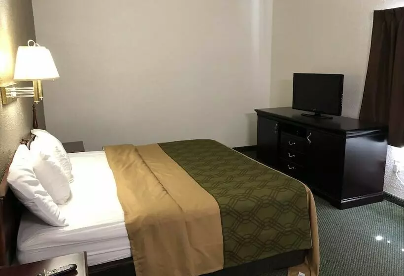 Отель Posh Inn & Suites