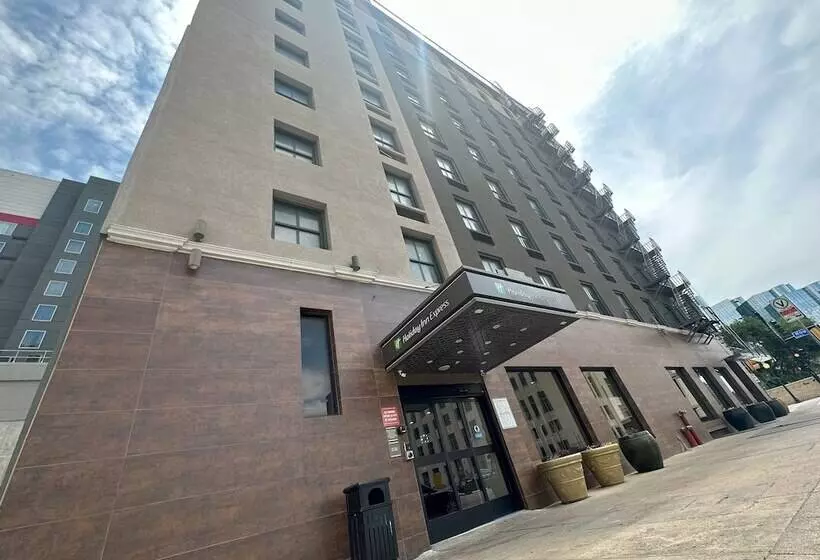 酒店 Holiday Inn Express   Dallas Downtown, An Ihg