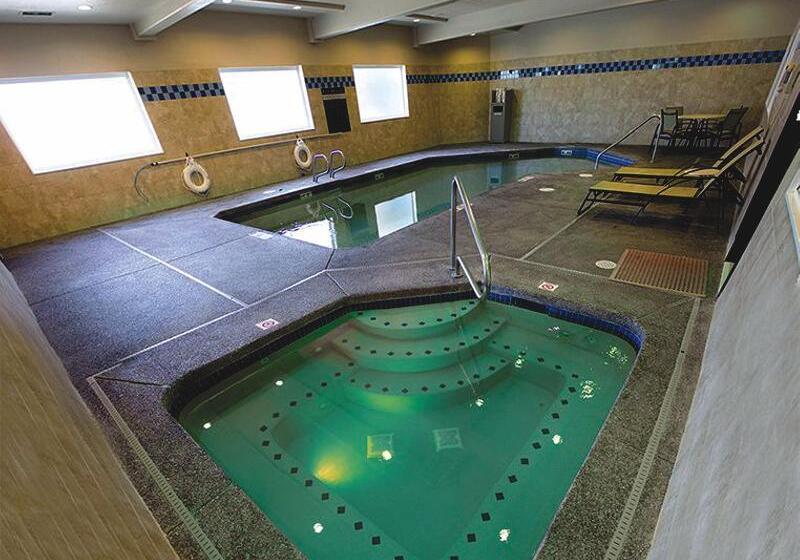 Hotel Holiday Inn Express Portland East   Columbia Gorge, An Ihg