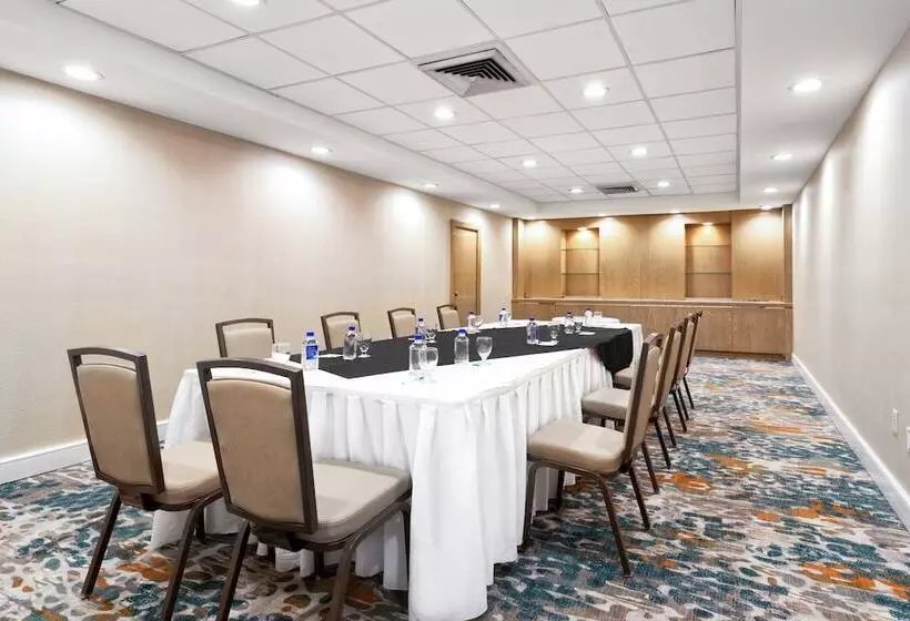 호텔 Holiday Inn Miami West Airport Area, An Ihg