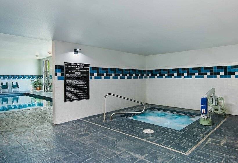 Hotel Oxford Suites Yakima