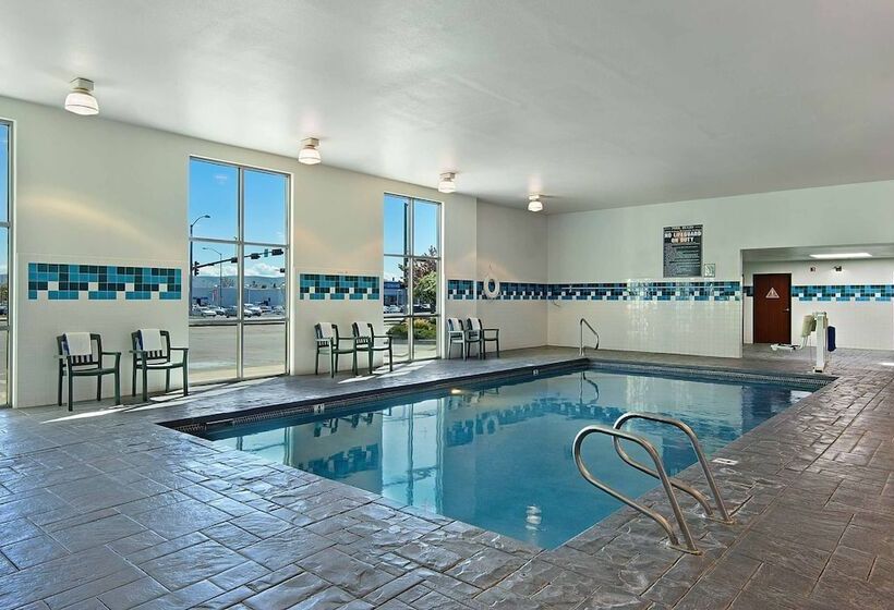 Hotel Oxford Suites Yakima