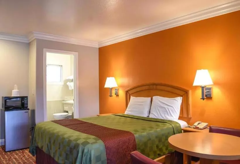 בית מלון כפרי Padre Oaks