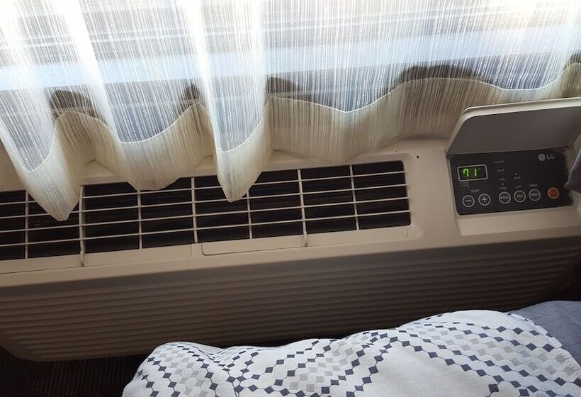 מוטל Aartpark Hotel Inn At Lewsiton