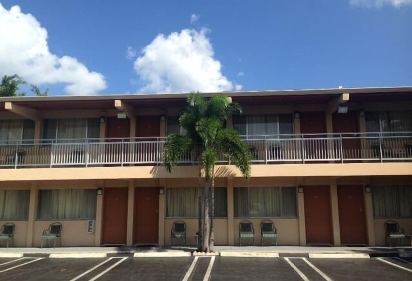 מוטל Parkview Motor Lodge