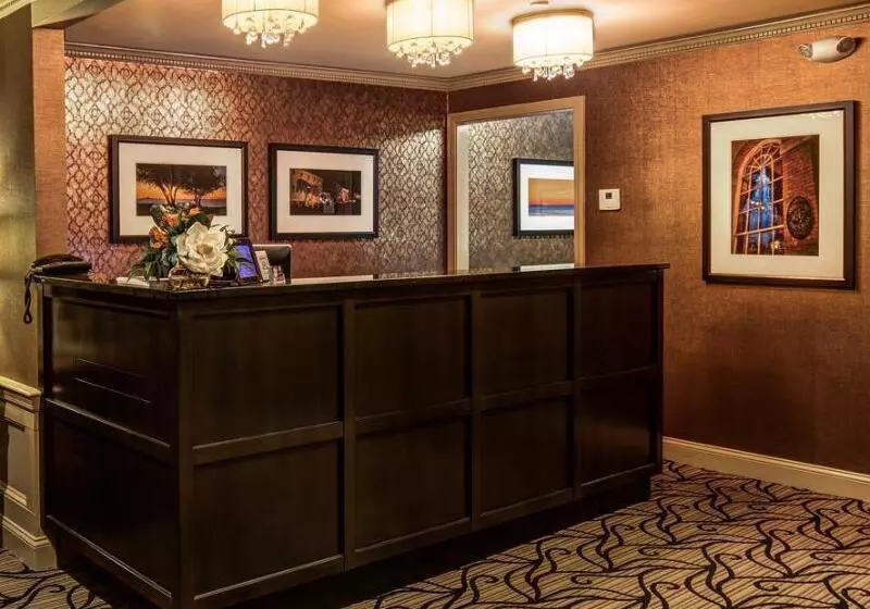 Port Inn And Suites Portsmouth, Ascend Hotel Collection