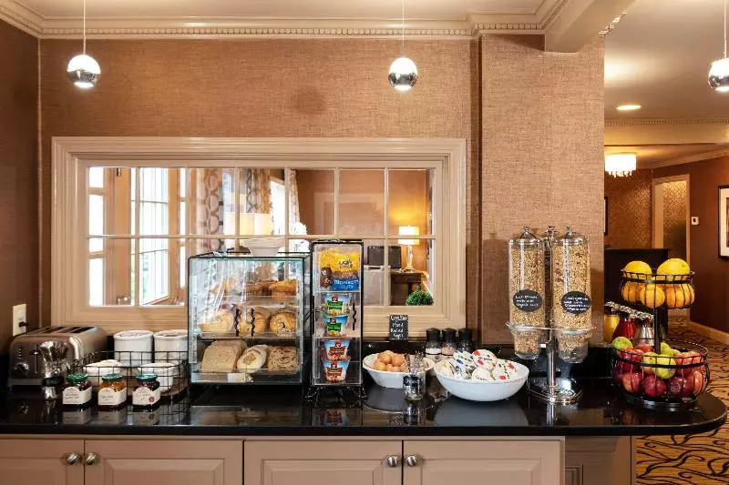 Port Inn And Suites Portsmouth, Ascend Hotel Collection