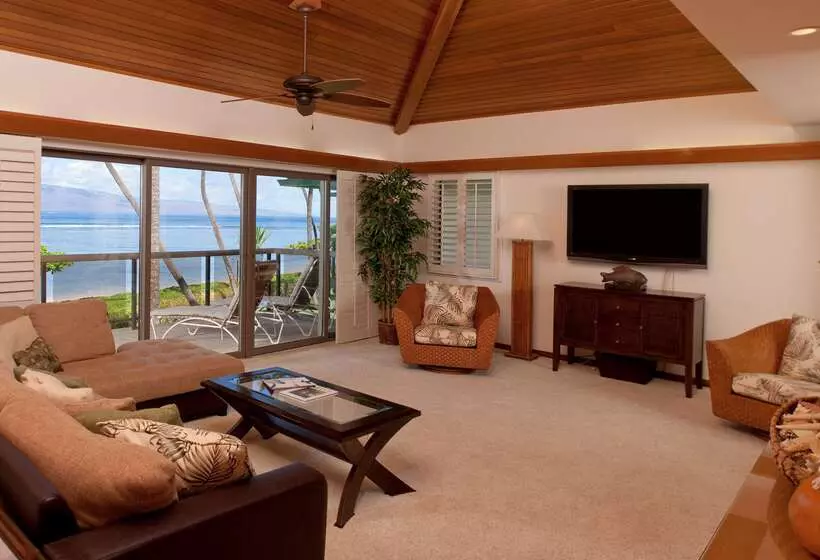 리조트 Puunoa Beach Estates