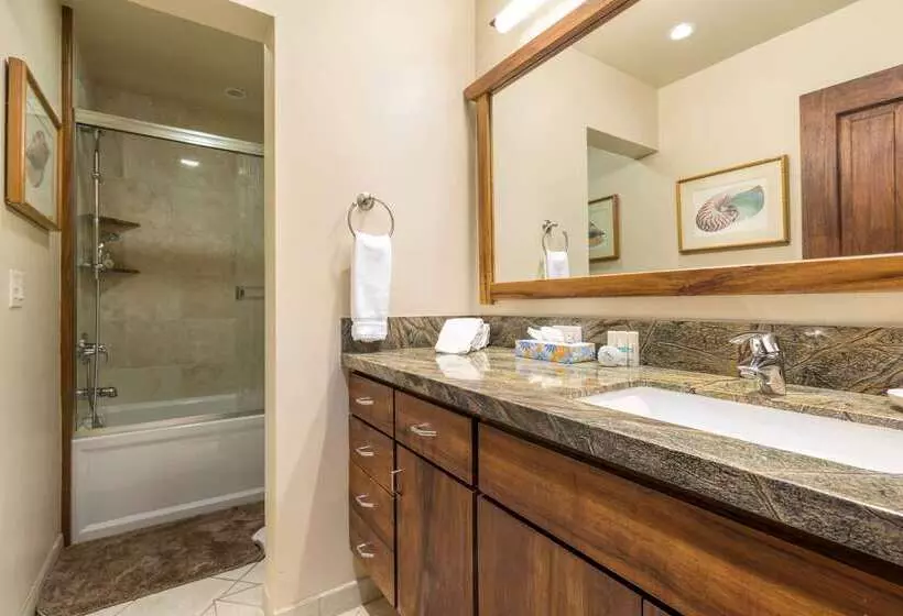 리조트 Puunoa Beach Estates