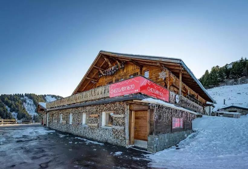 ユースホステル Chez Gaby 1670