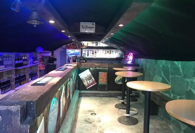 ユースホステル Chez Gaby 1670