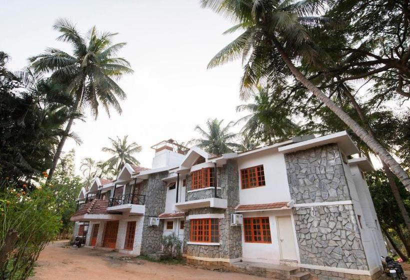 فندق Oyo 60645 Sunrise Inn