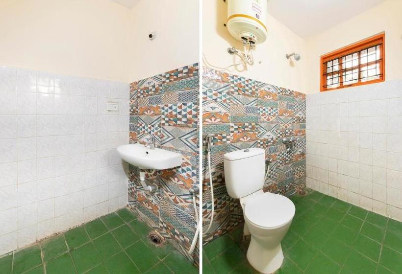 فندق Oyo 60645 Sunrise Inn