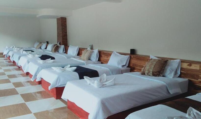 Mekong Backpackers Pakbeng