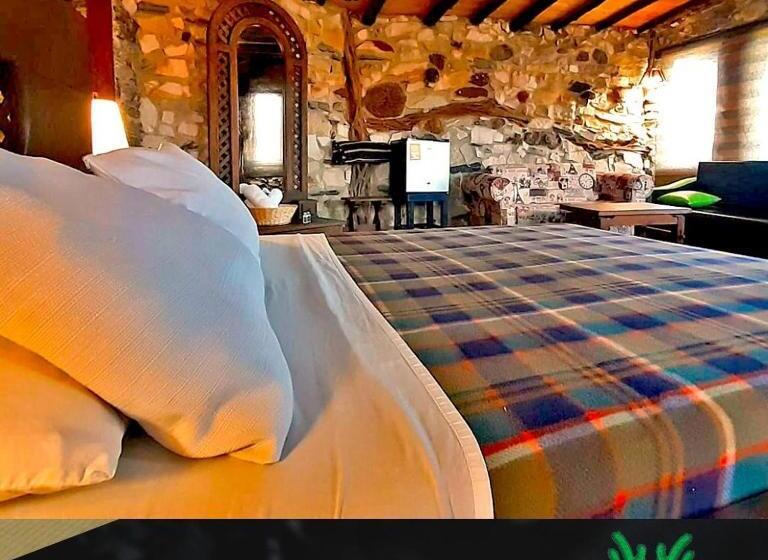 بنسيون Cabañas Y Hostal Bonanza Mesa De Los Santos