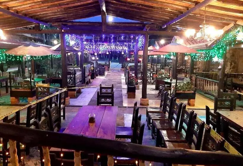 ペンション Cabañas Y Hostal Bonanza Mesa De Los Santos
