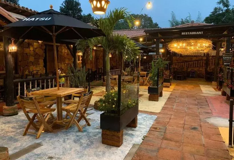 ペンション Cabañas Y Hostal Bonanza Mesa De Los Santos