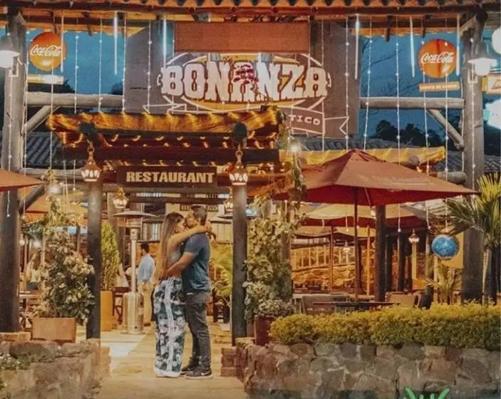 ペンション Cabañas Y Hostal Bonanza Mesa De Los Santos