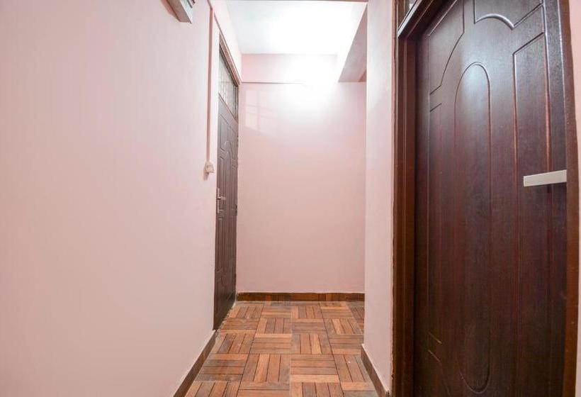 Pensió Oyo Home 62893 Compact Stay Kasauli