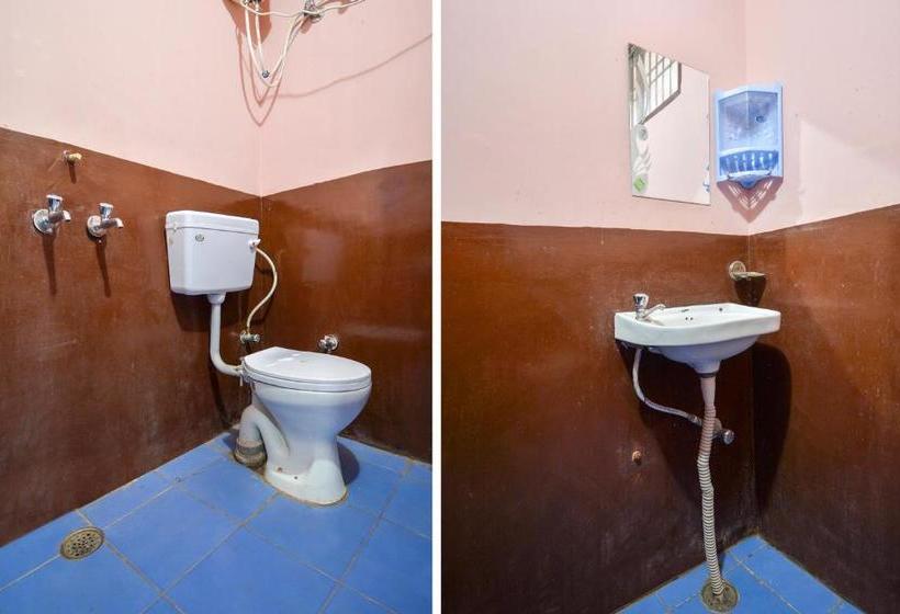 Pensió Oyo Home 62893 Compact Stay Kasauli