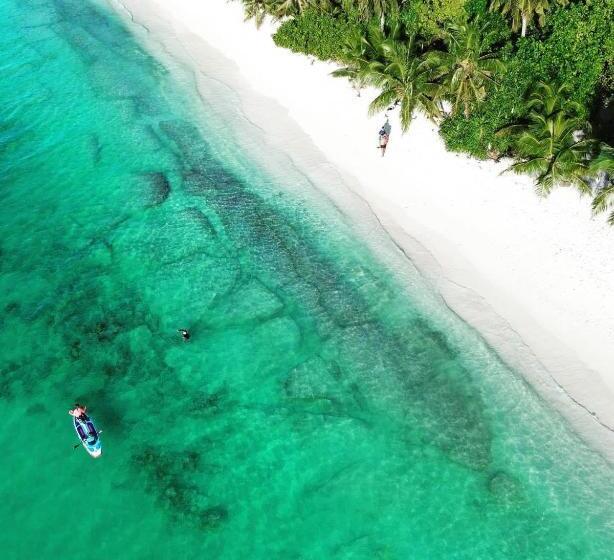 پانسیون Island Scuba Inn