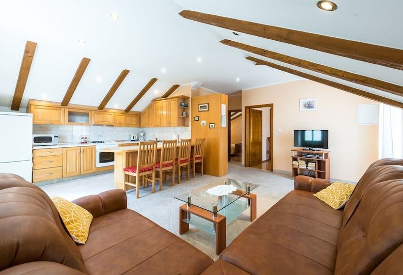 Apartments Villa Kulish