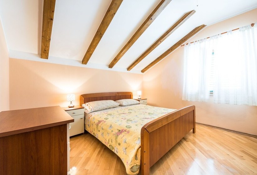 Apartments Villa Kulish