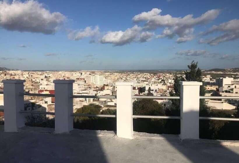 Auberge Riad Buena Vista Hostel