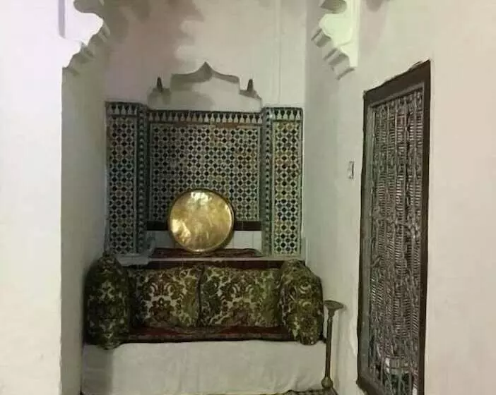 Auberge Riad Buena Vista   Hostel