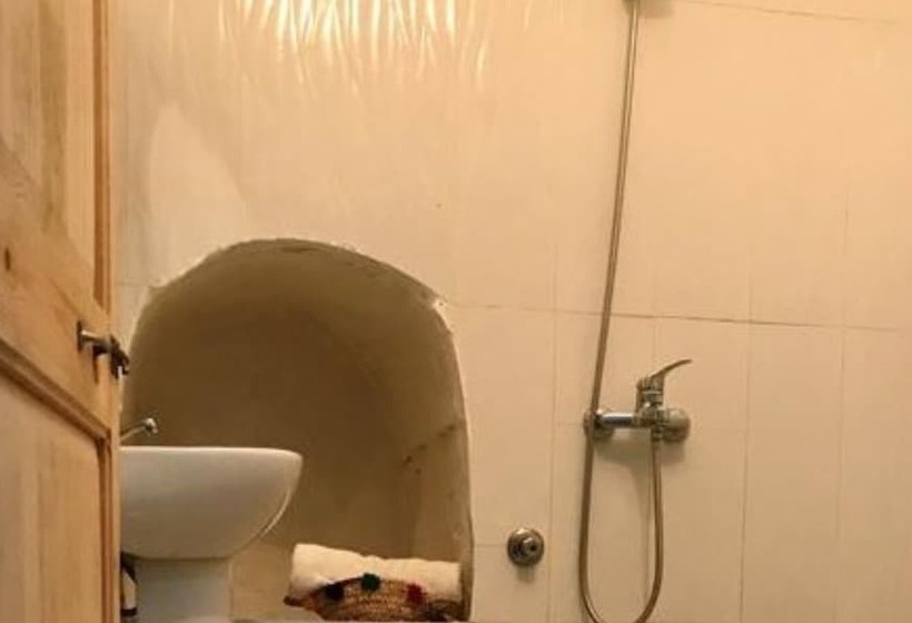 Auberge Riad Buena Vista Hostel