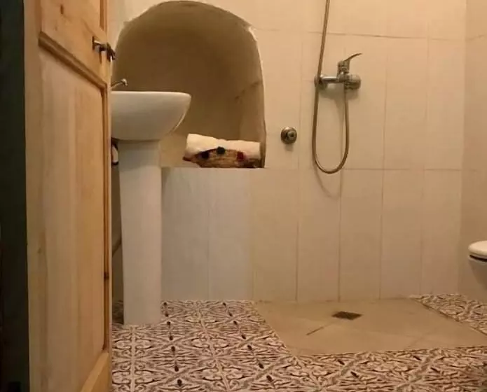 Auberge Riad Buena Vista   Hostel