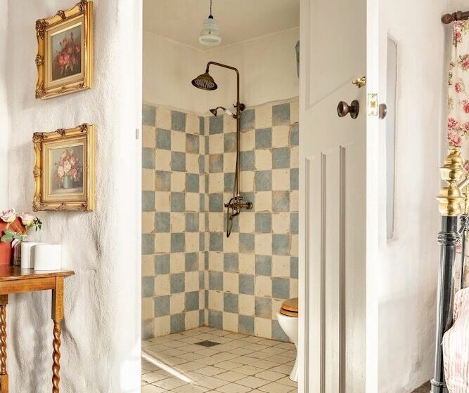 مبيت وإفطار Rosehill House