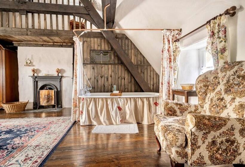 مبيت وإفطار Rosehill House